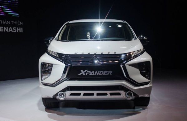 Mitsubishi Xpander cũ được rao bán giá 925 triệu VNĐ Nhiều option xịn xò  nhưng biển số mới là điều đặc biệt
