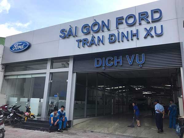 Sài Gòn Ford Trần Đình Xu 3