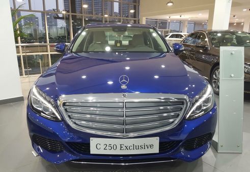 Xe Mercedes Benz C250 Executive 2016  Trắng