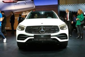 Cận cảnh 3 mẫu xe SUV thuần điện mới ra mắt của Mercedes-Benz tại Việt Nam:  Bản cao nhất giá gần 5 tỷ đồng có gì hấp dẫn?
