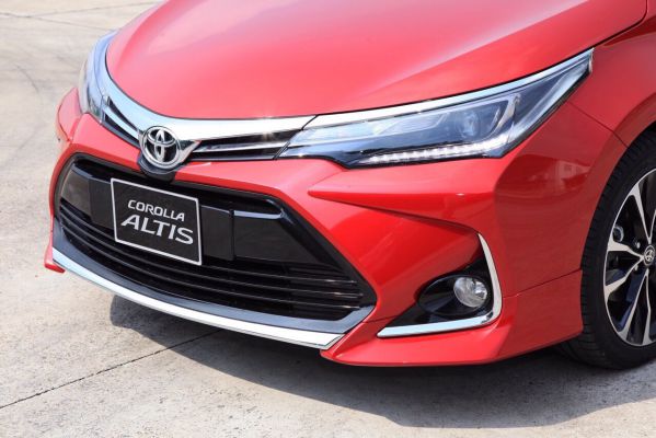 Bán xe ô tô Toyota Corolla altis 18G AT 2017 giá 605 Triệu  3765144